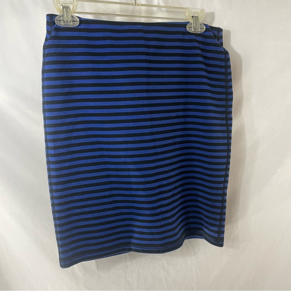 Old Navy Blue Black Stripe Skirt